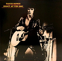 David Bowie - Ziggy At The BBC  (A Collection Of BBC Performances From 'The Rise And Fall Of Ziggy Stardust And The Spiders From Mars' 1972/73)