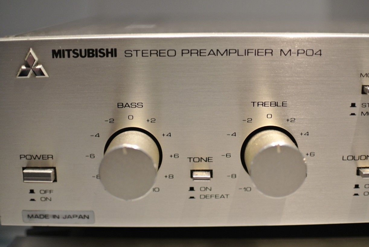 Mitsubishi M A04 M P04 Amplifiers For Record Player