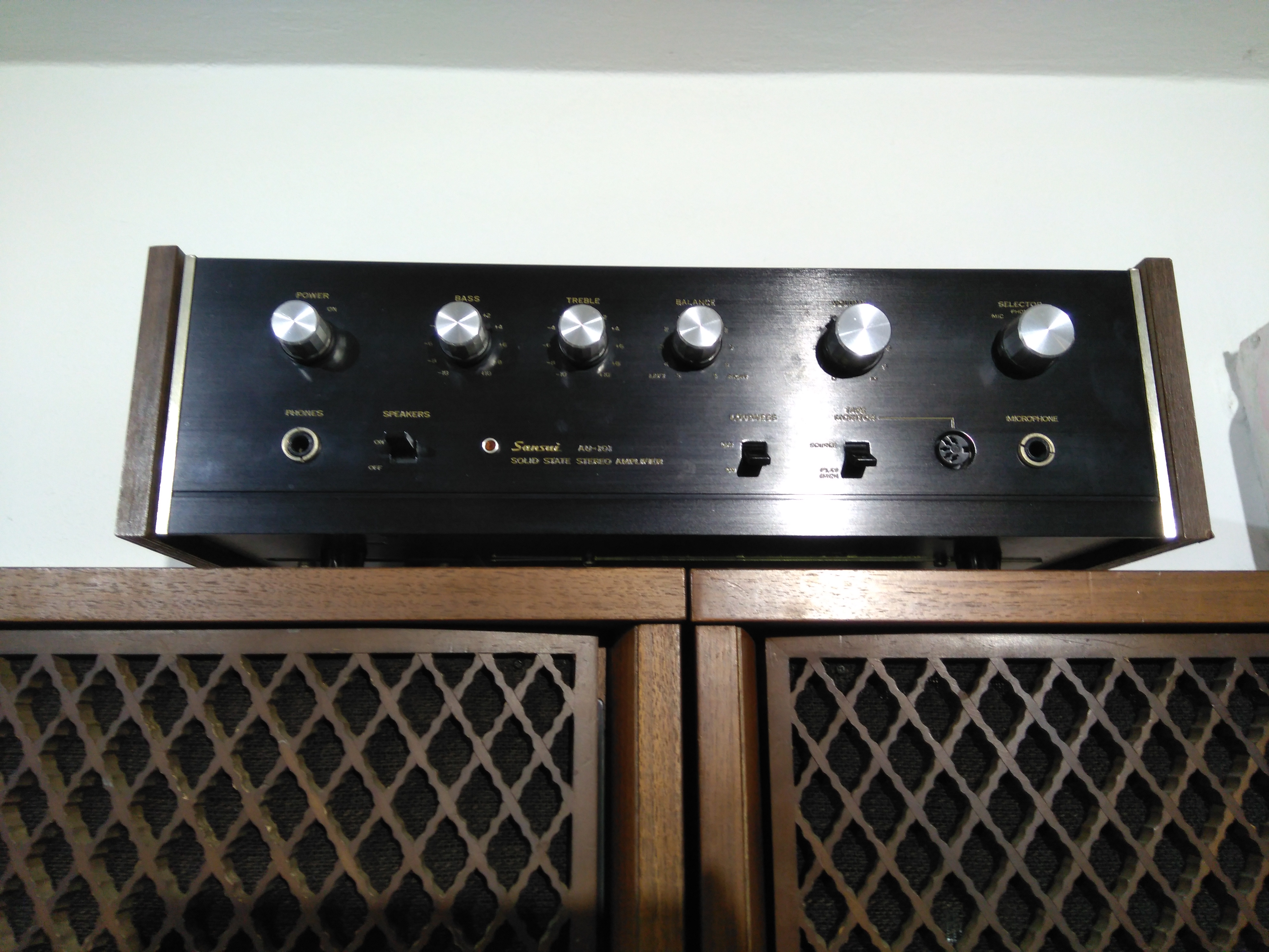 Sansui AU101 ,SP1200 HiFi systém