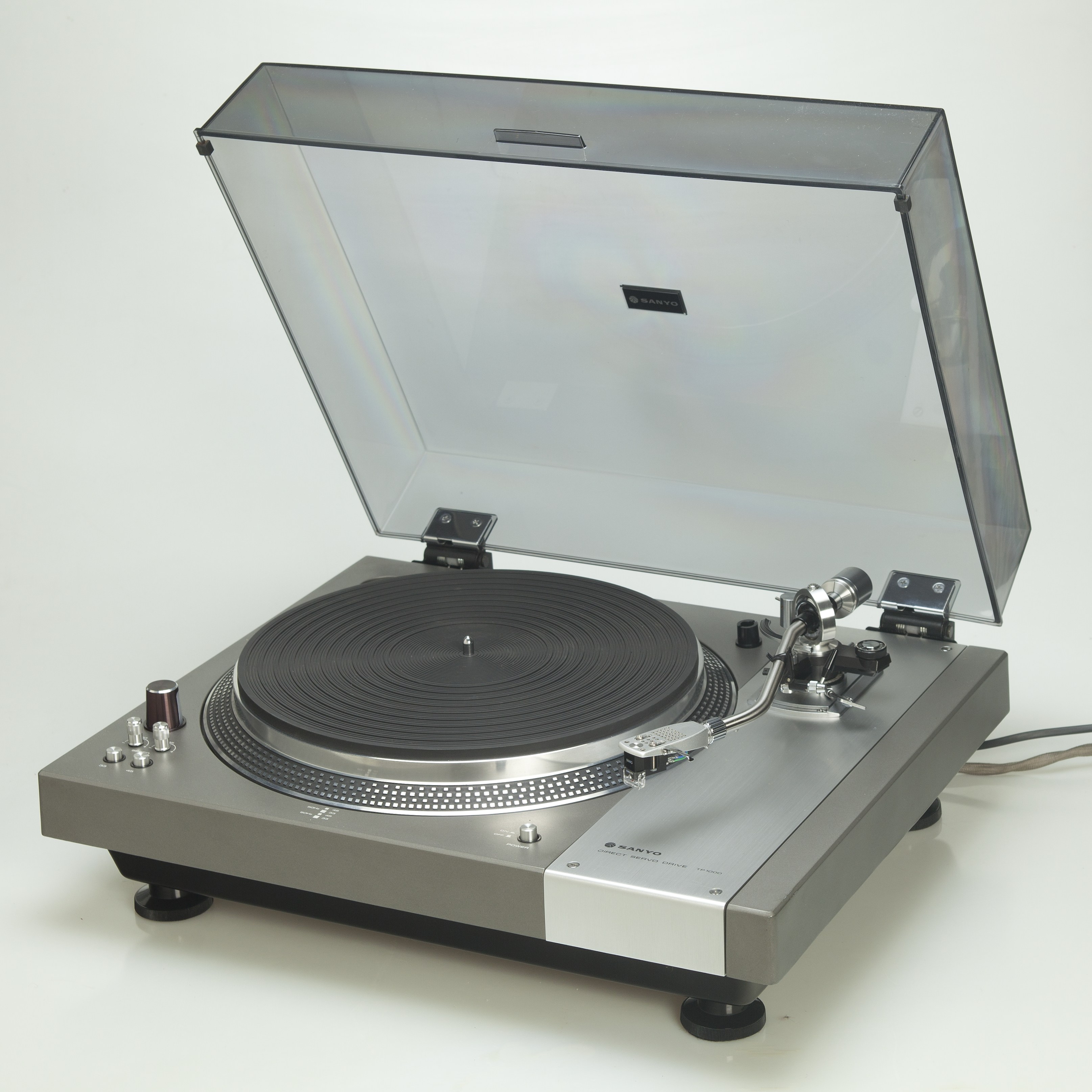 Sanyo Tp 1000 Turntable