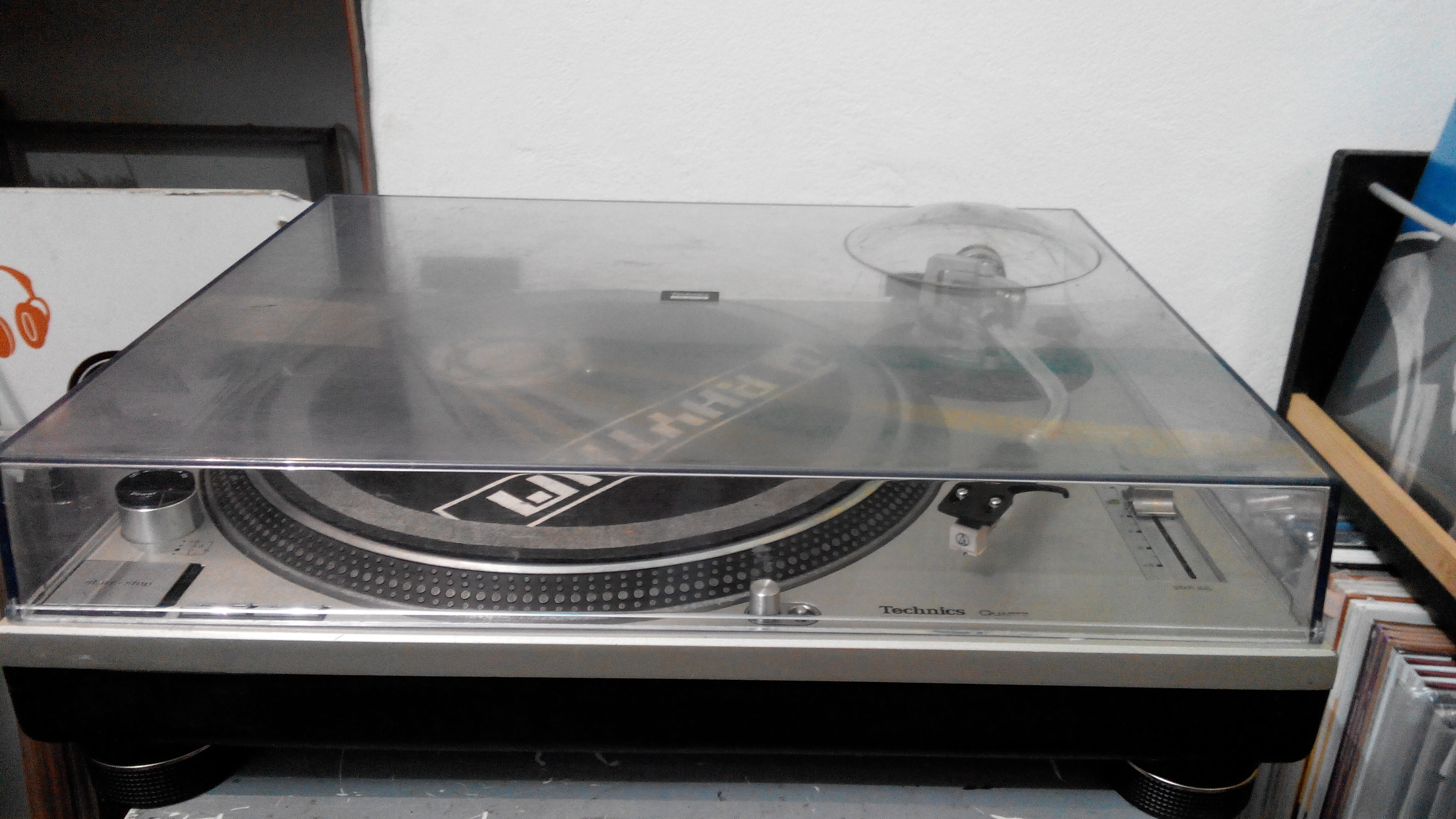 Technics - SL-1200MK2 - gramofon