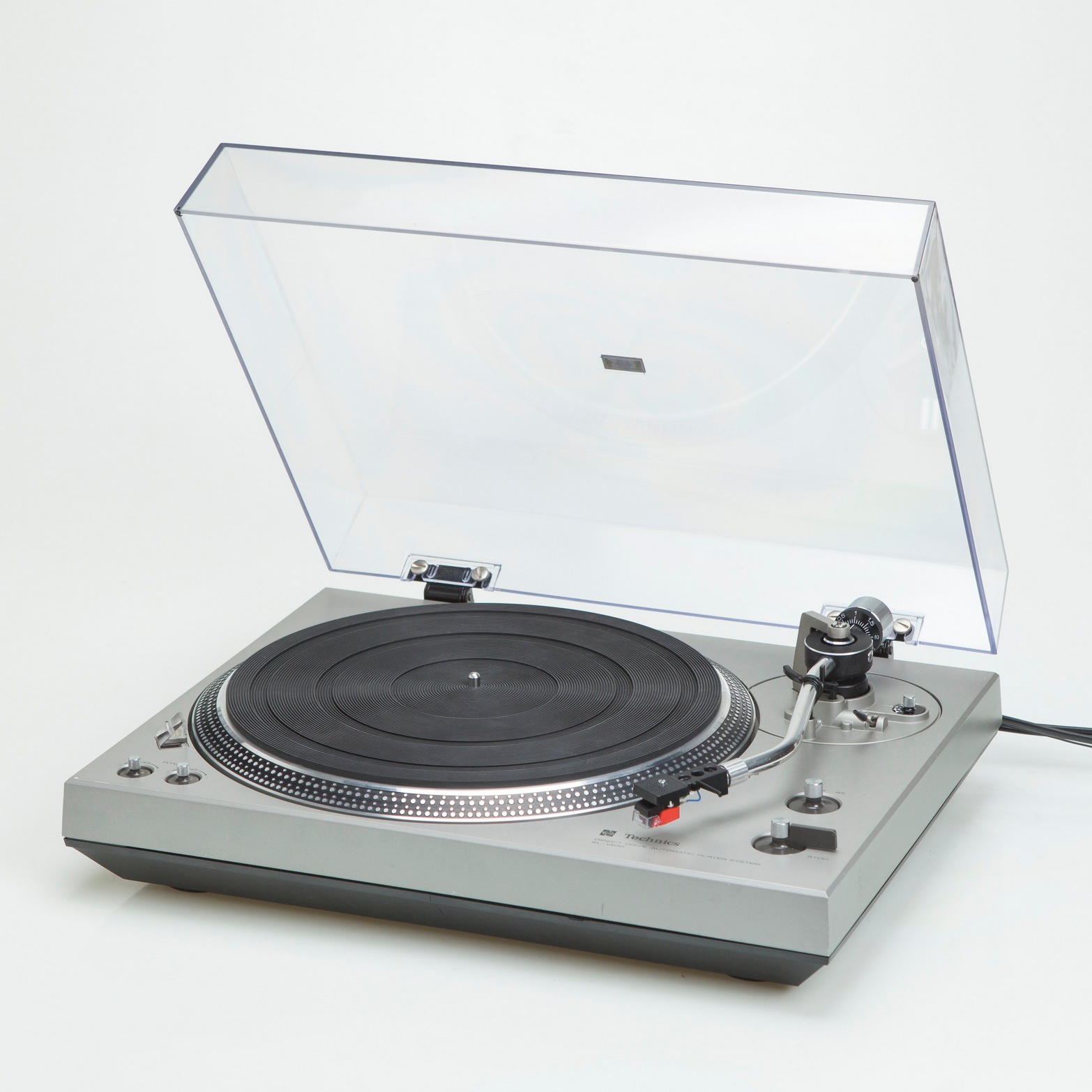 classicaudio.com.. For Sale.. Technics SL-1400