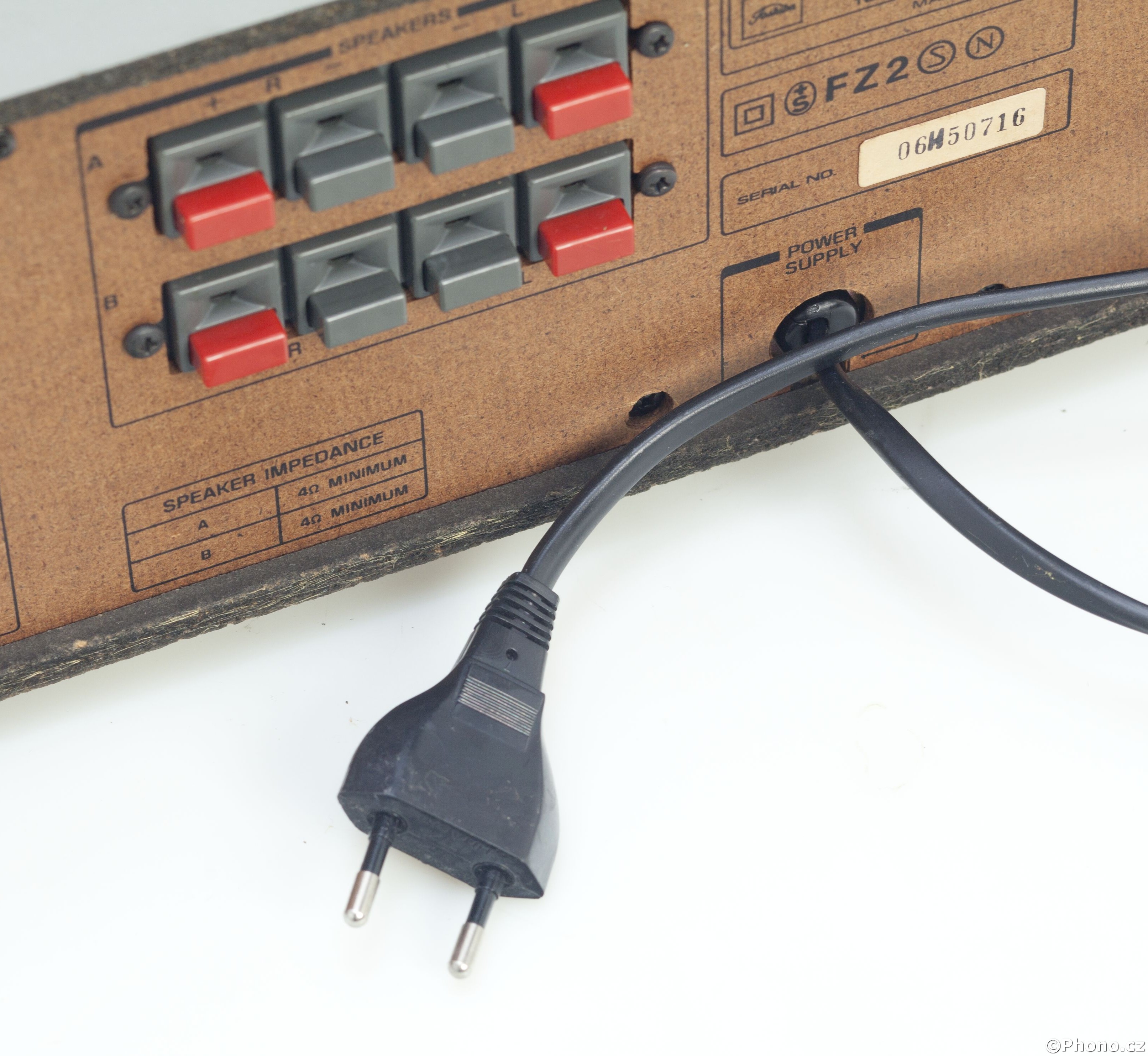 Toshiba SB115 amplifiers for record player