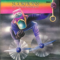 Scorpions - Fly To The Rainbow