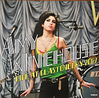 Amy Winehouse - Live At Glastonbury 2007