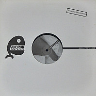 Loversrock - L.A. Roses