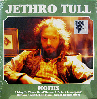 Jethro Tull - Moths