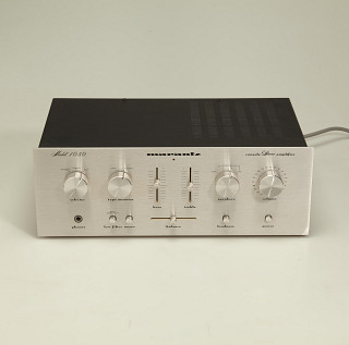 Marantz - 1050