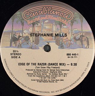 Stephanie Mills - Edge Of The Razor